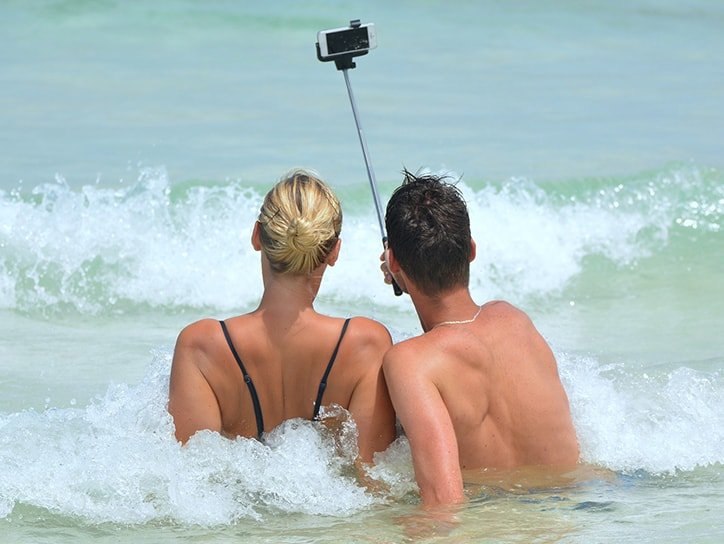 The Selfie Mania- Cool Or Crazy? 12 Boombox 1 3 7 5